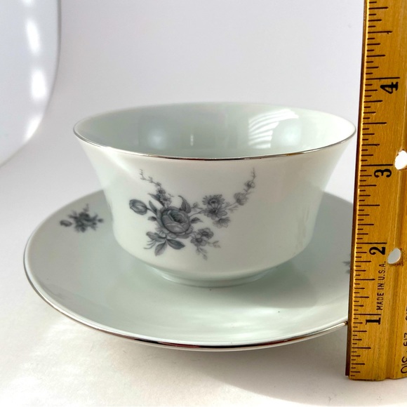 Vintage Winterling Bavaria Germany China Gravy Bowl with Attached Under Plate - Picture 4 of 8